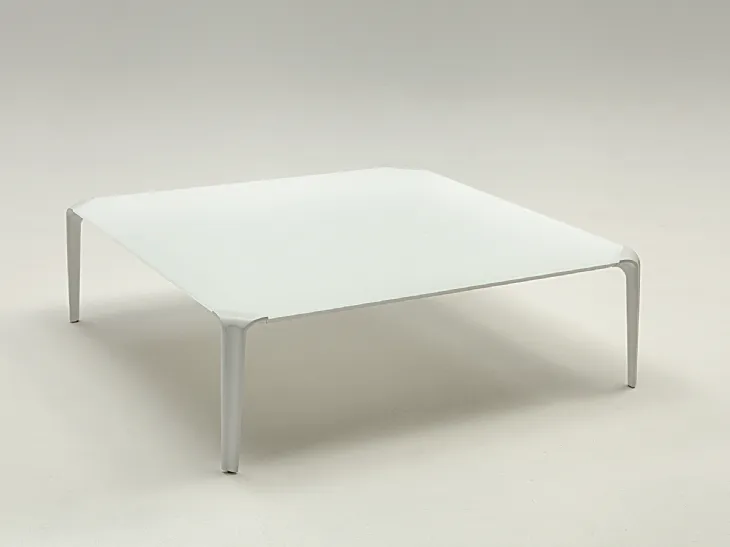 Tavolino Spillo con top in ceramica stratificata e base in alluminio di Dexo