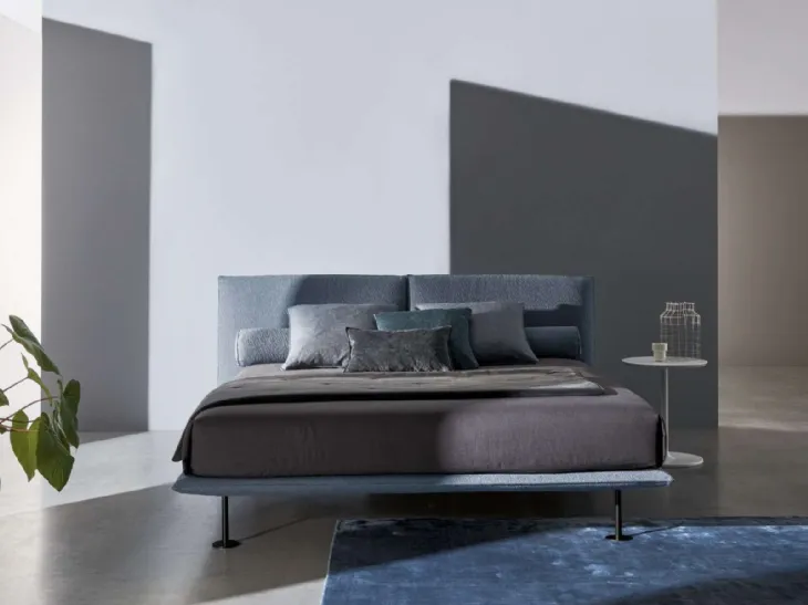 Letto matrimoniale Logan Twils – design leggero e contemporaneo