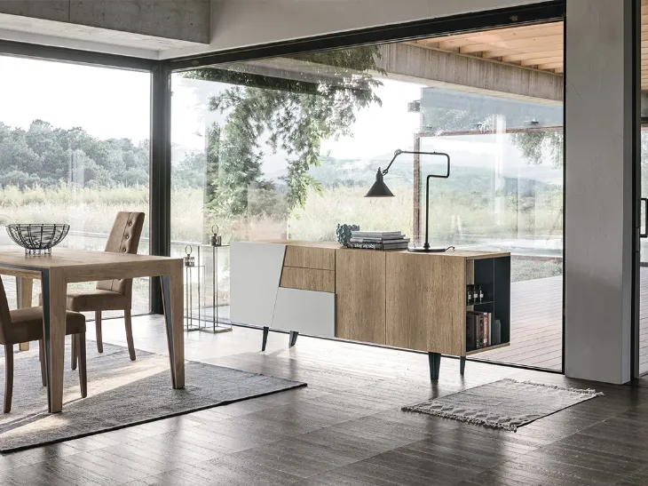 Madia Versus 210 a due ante, due cassetti e un cestone in laminato con piedini in metallo di Target Point
