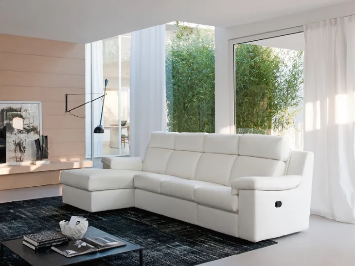 Divano relax in tessuto Bianco con penisola Bob di Rigosalotti