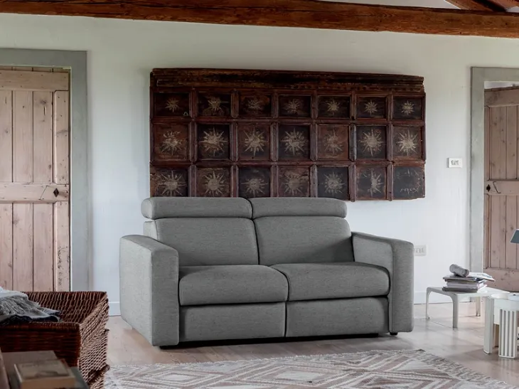 Divano relax lineare in tessuto imbottito Extendo di Rigosalotti