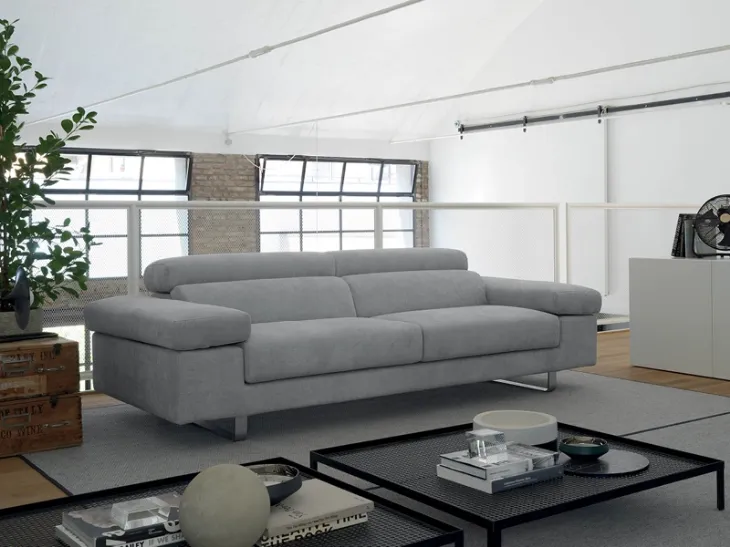 Divano lineare Tylor di Rigosalotti