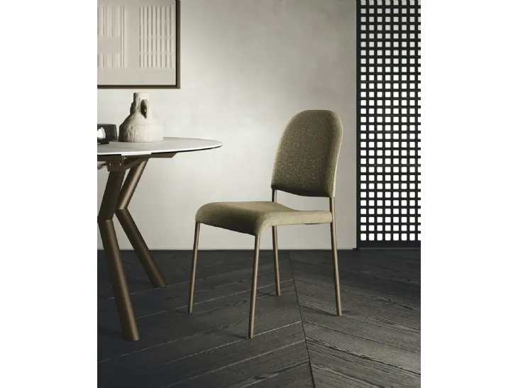 Sedia in tessuto imbottito Gilda di Sedit