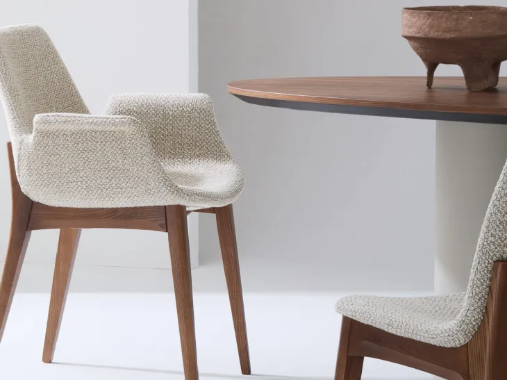 Sedia Isabel di Julia Arredo Cuoio