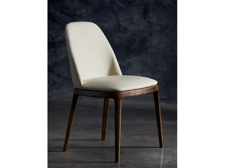 Sedia in pelle imbottita Sofia di Julia Arredo Cuoio