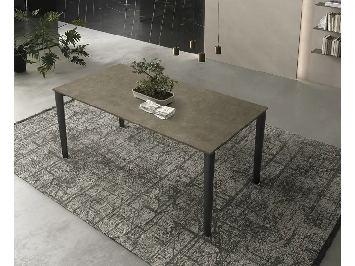 Tavolo fisso Yago in ceramica fokos terra di Sedit